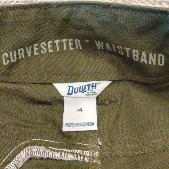 Duluth Trading Co Curvesetter Flex Cool Max Utility Shorts Green Size 14 NWT - Picture 10 of 10